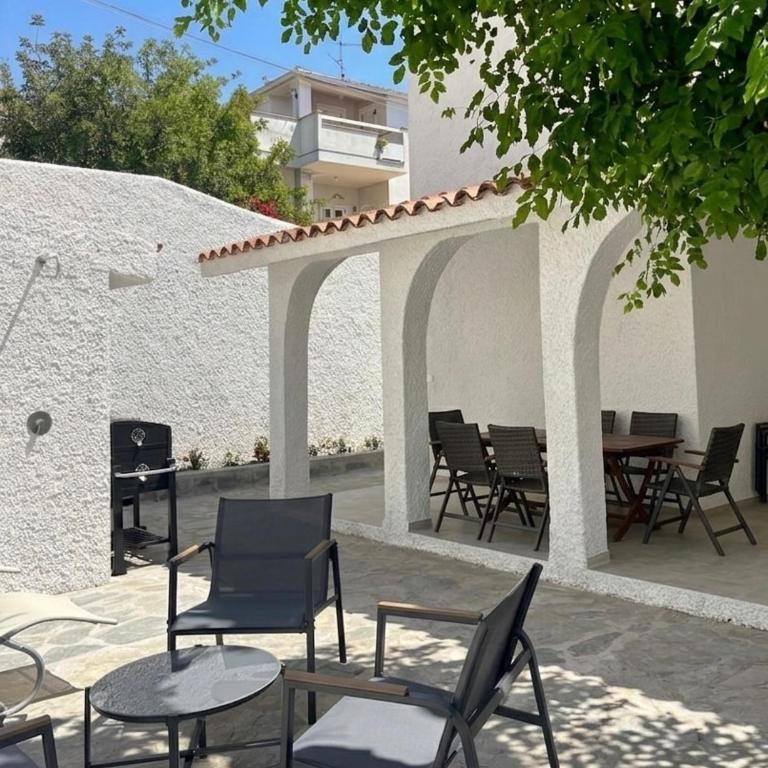 Il Giardino dei Lecci - Appartamento con 2 Camere da Letto, Terrazza e Vista Mare - 7