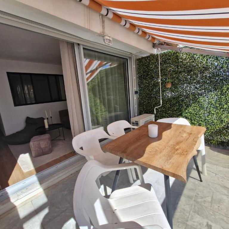 Elegant 2-room apartment with panoramic sea view & pool - Appartement 1 Chambre - 6