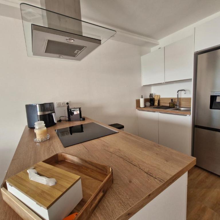 Elegant 2-room apartment with panoramic sea view & pool - Appartement 1 Chambre - 9