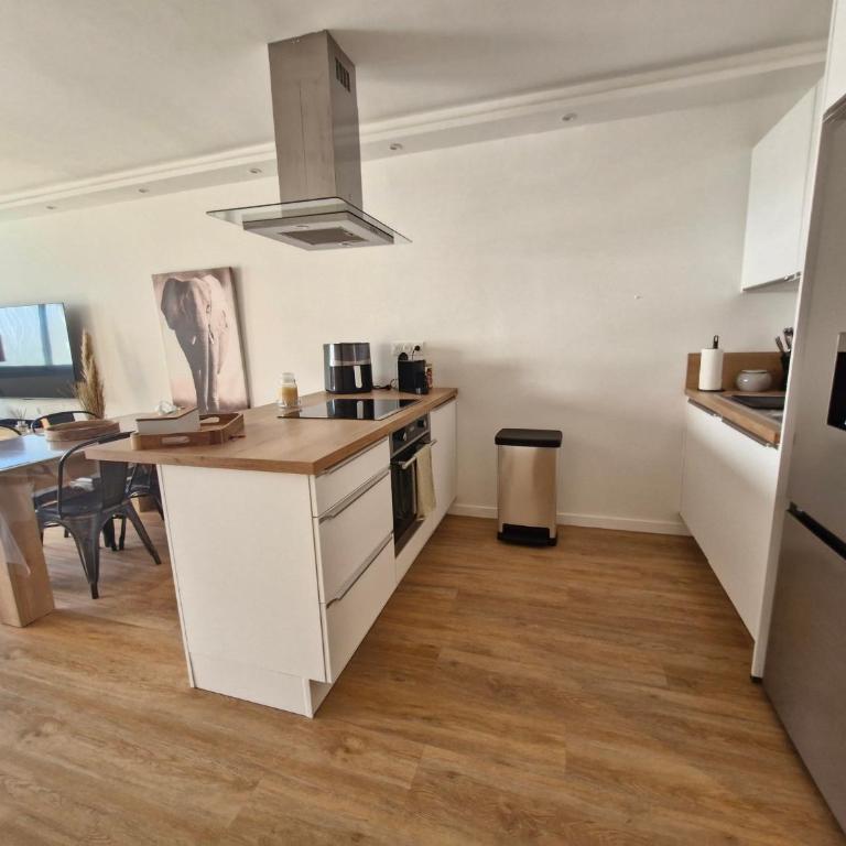 Elegant 2-room apartment with panoramic sea view & pool - Appartement 1 Chambre - 8