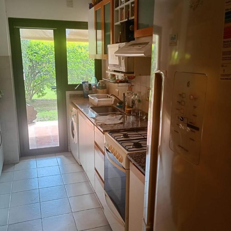 Las Rosas Deluxe - Two-Bedroom Apartment - 5