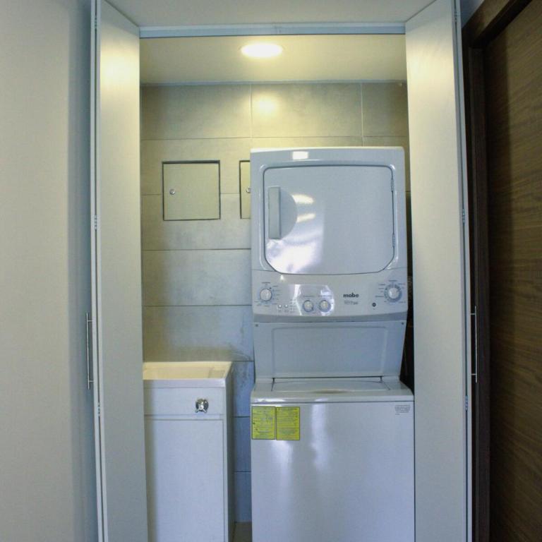 Prime Location Apartment 2 beds 2 baths Av Ordoñez Lasso - Two-Bedroom Apartment - 6