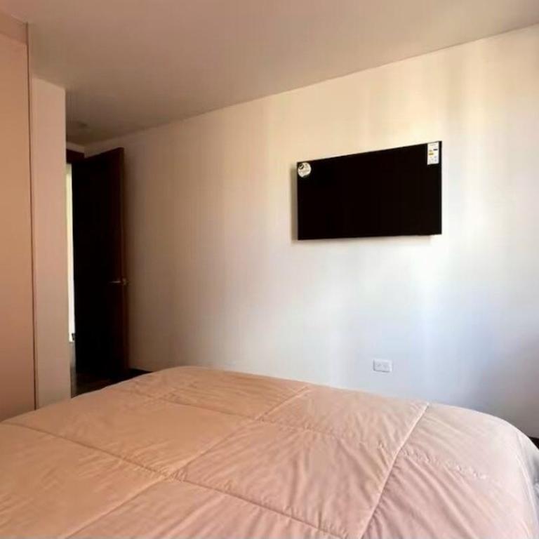 Prime Location Apartment 2 beds 2 baths Av Ordoñez Lasso - Two-Bedroom Apartment - 21