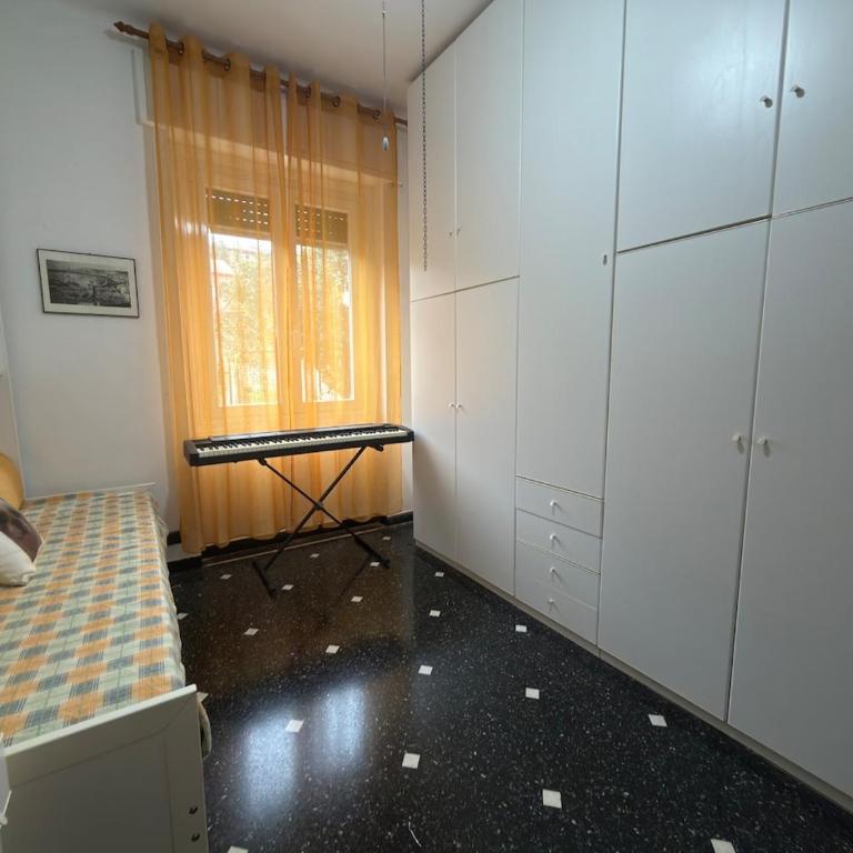 Gaslini Hospital Apartment with garden - Two-Bedroom Apartment - 17
