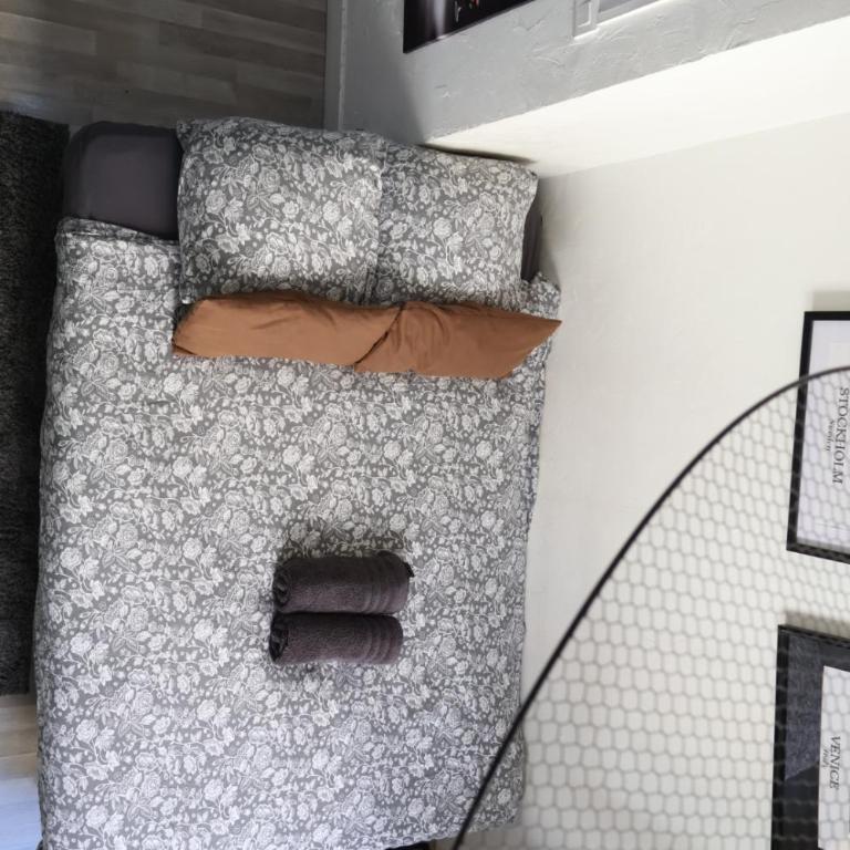 Cozy Studios in Old Town with Mezzanine - Place Garibaldi, Nice - Appartement 1 Chambre - 5