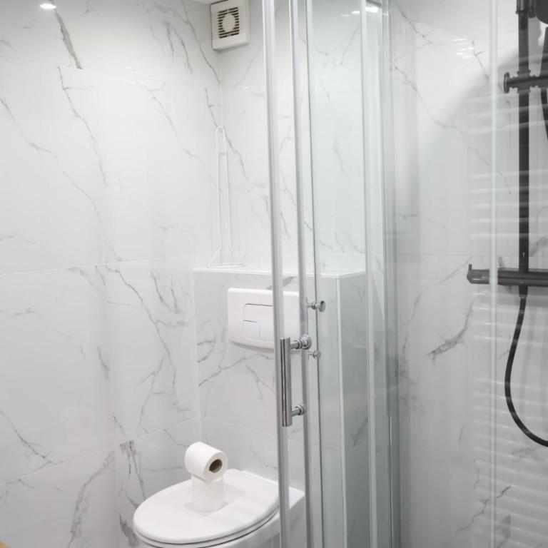 Cozy Studios in Old Town with Mezzanine - Place Garibaldi, Nice - Appartement 1 Chambre - 15