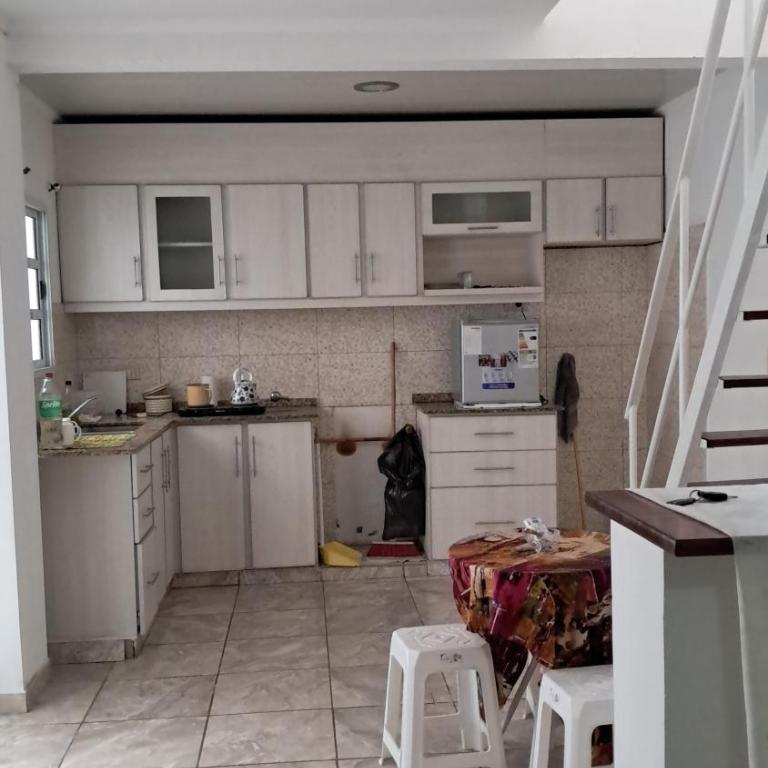 Casa céntrica de 2 dormitorios - Casa con 1 dormitorio - 1