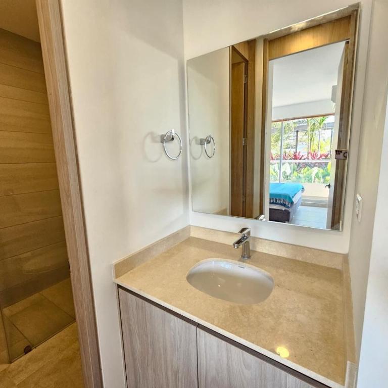 Apartamento familiar exclusivo frente al mar - Two-Bedroom Apartment - 18