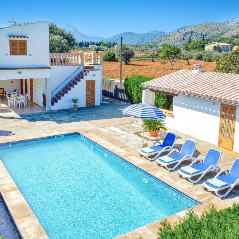 Villa Oliver by Villa Plus - Villa - 9