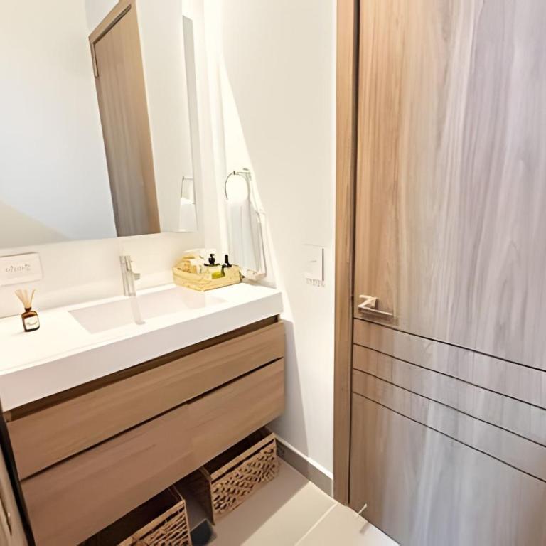 Elegante apartamento con balcón en Cartagena - Apartment - 12