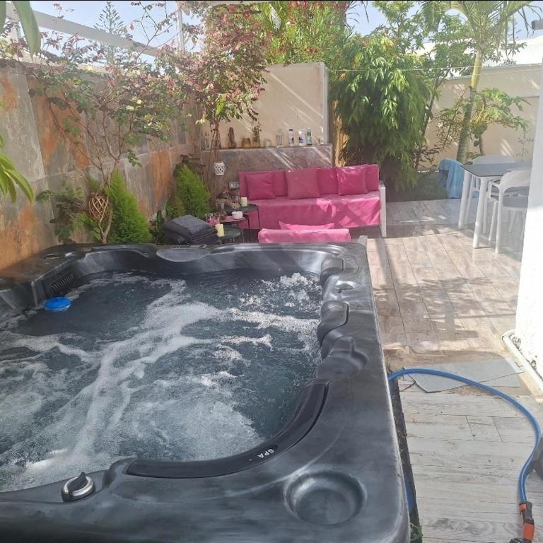 Bungalow 2-4 Playa del Ingles with Jacuzzi - Apartamento - 11