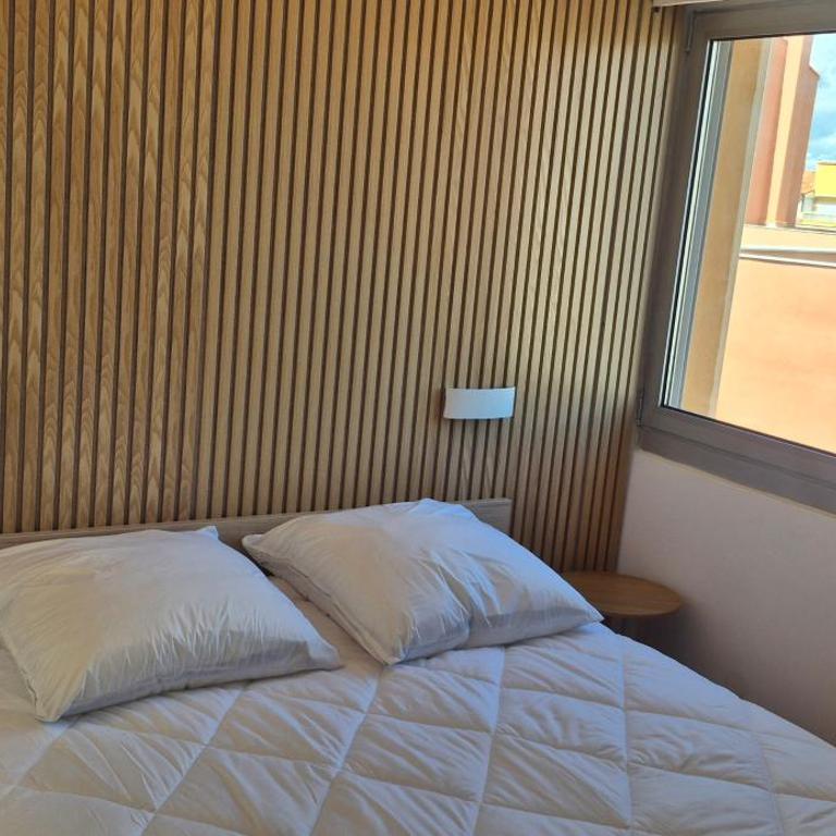 T2, vue imprenable sur le port, parking, clim, wifi - Appartement 1 Chambre - Vue sur Mer - 18