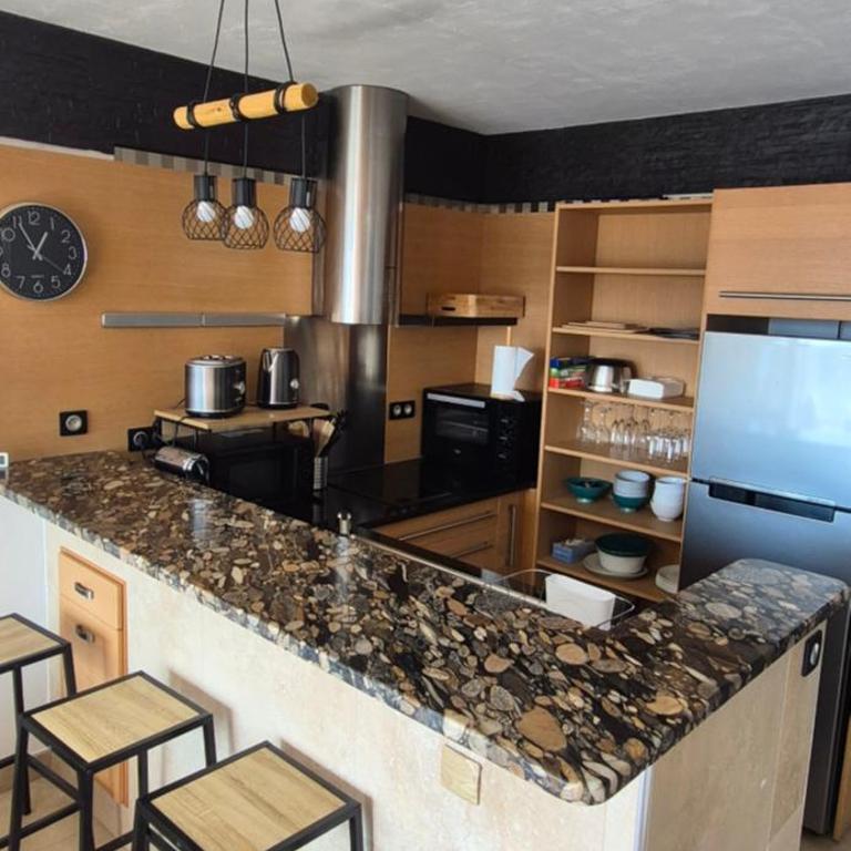 T2, vue imprenable sur le port, parking, clim, wifi - Appartement 1 Chambre - Vue sur Mer - 3