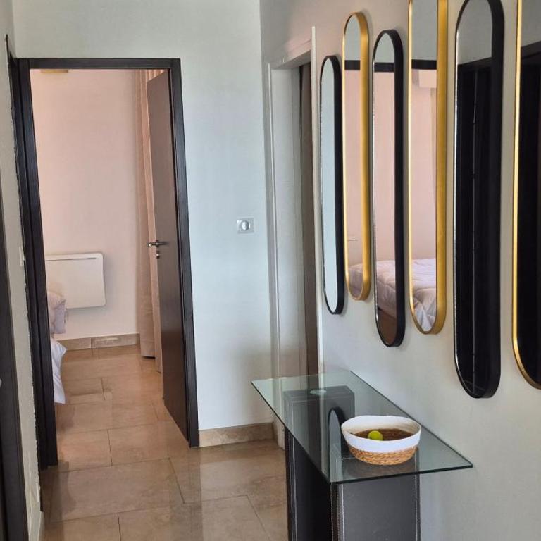 T2, vue imprenable sur le port, parking, clim, wifi - Appartement 1 Chambre - Vue sur Mer - 11