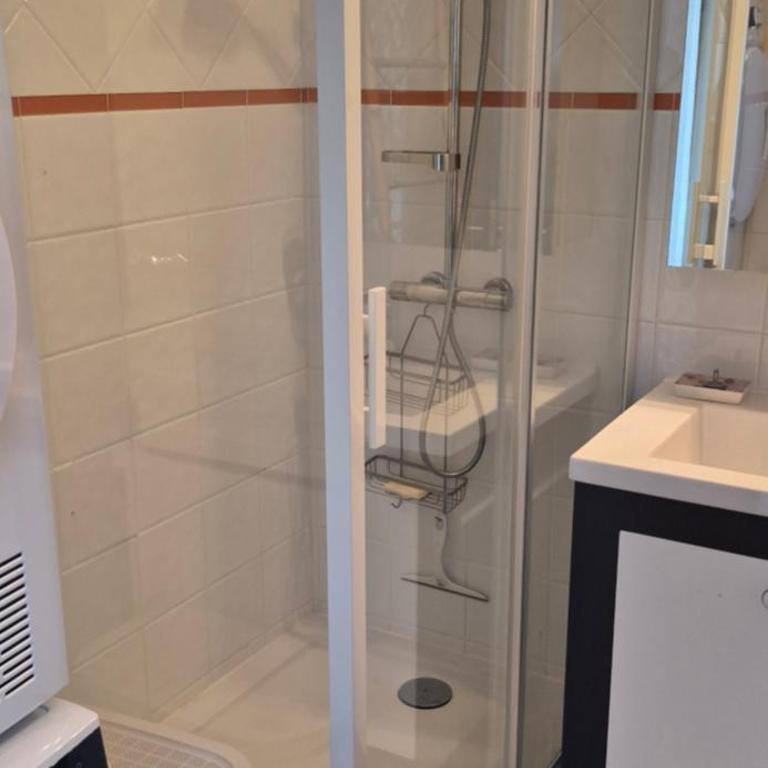 T2, vue imprenable sur le port, parking, clim, wifi - Appartement 1 Chambre - Vue sur Mer - 41
