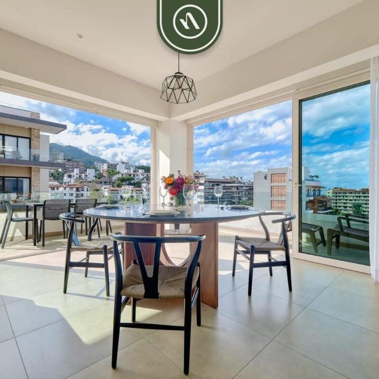 Luxury 1 BR Condo in the Heart of Romantic Zone - Vacation Home - 13