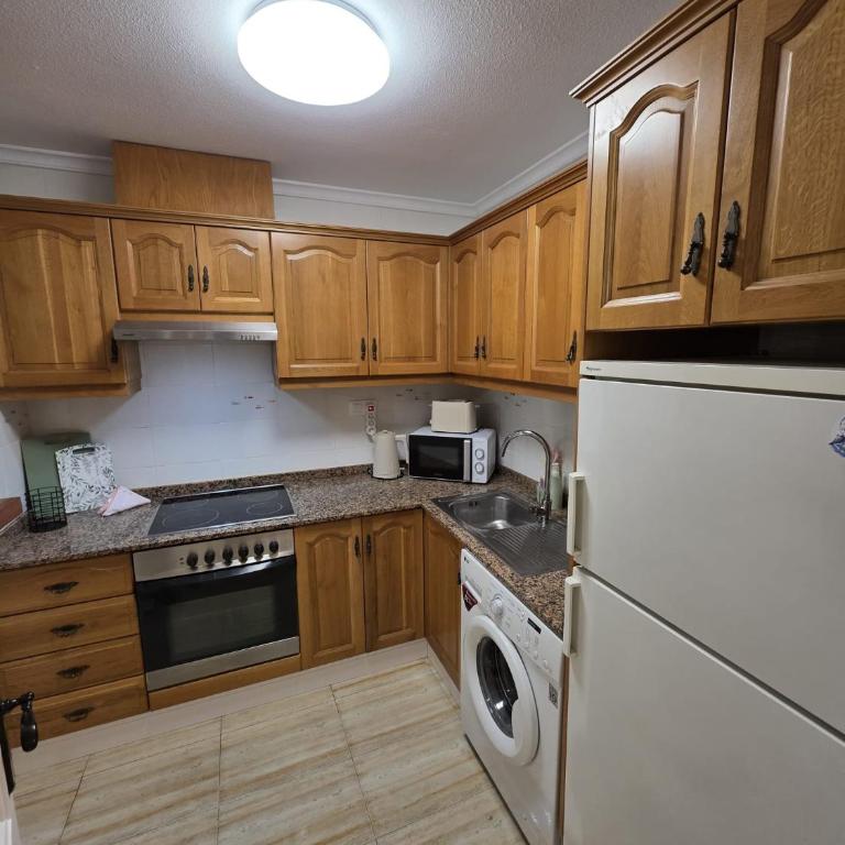 Calpe apartamento duplex a 1 min de la playa centrico wifi aire ideal familias - Apartamento de 2 dormitorios - 9