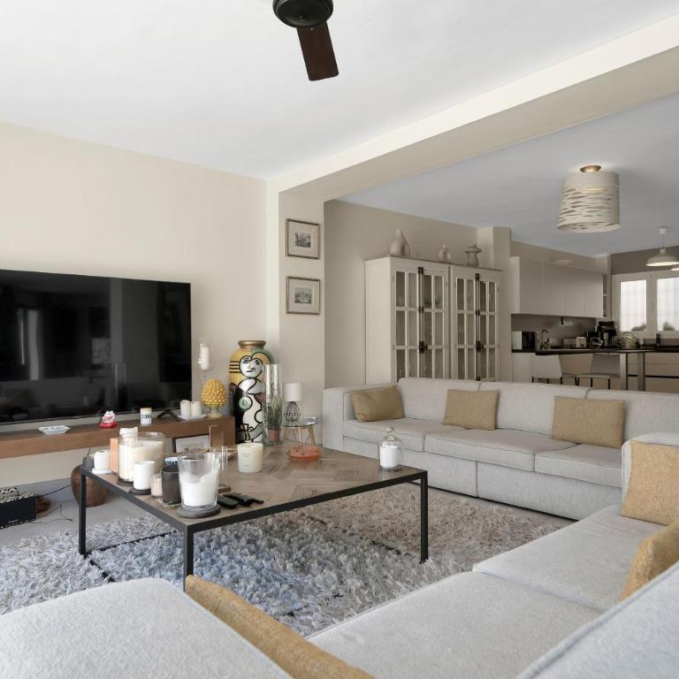 Lujoso y moderno adosado en Nagueles Marbella - Montepiedras 23 - Three-Bedroom Vacation Home - 17