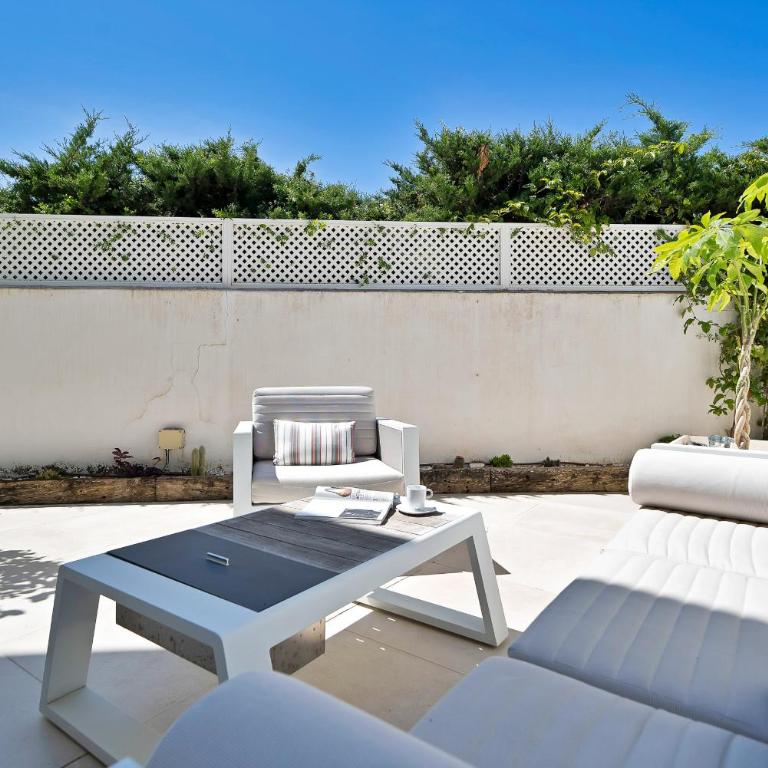 Lujoso y moderno adosado en Nagueles Marbella - Montepiedras 23 - Three-Bedroom Vacation Home - 24