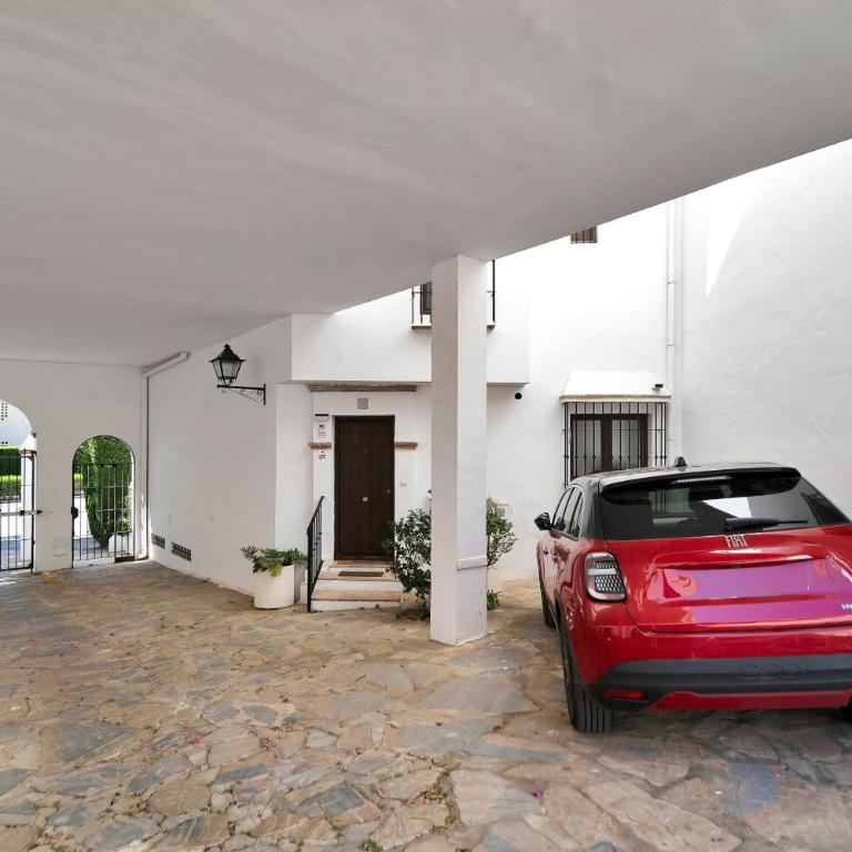 Lujoso y moderno adosado en Nagueles Marbella - Montepiedras 23 - Three-Bedroom Vacation Home - 49