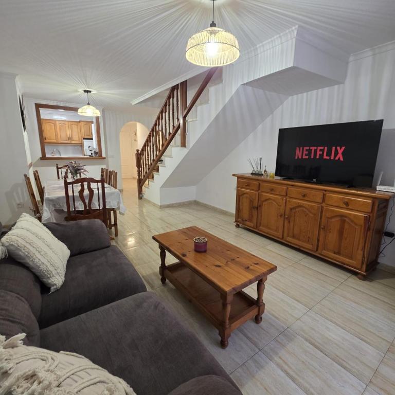 Calpe apartamento duplex a 1 min de la playa centrico wifi aire ideal familias - Apartamento de 2 dormitorios - 1