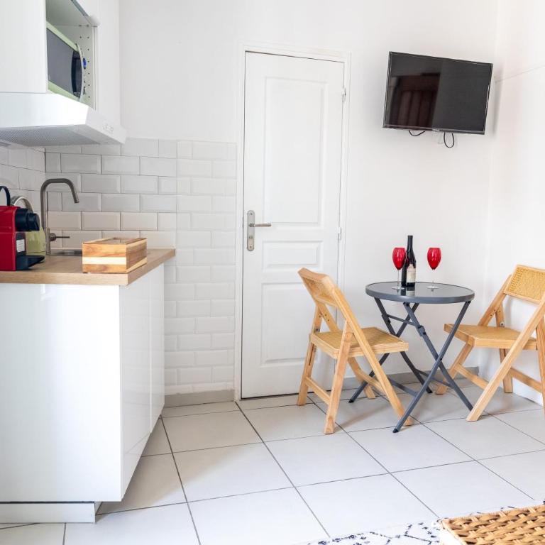 Studio à 30s du RER E,Paris en 20 min - Studio Standard - 16