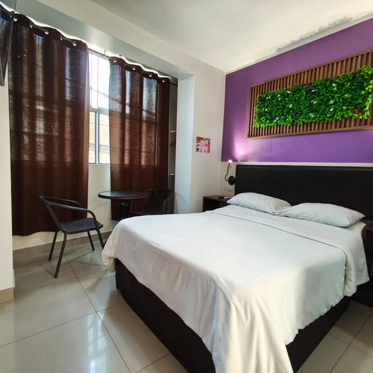 Hospedaje Diamantes - Habitación Doble con baño privado - 8