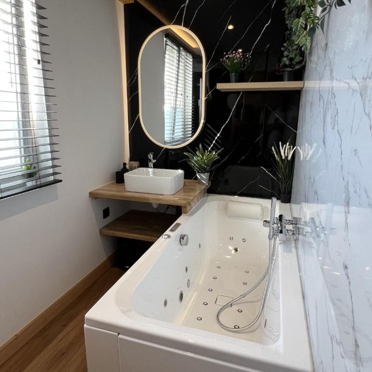 L'appartement cosy du Lac avec Sauna et Balnèo - Premium Apartment mit 3 Schlafzimmern - 27