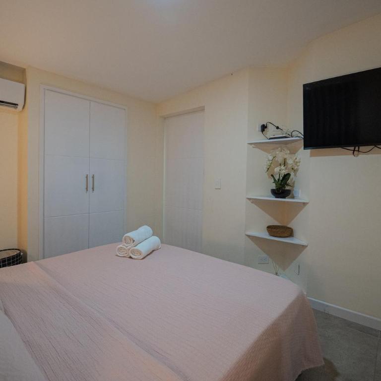 Acogedor apartamento cerca del centro y playa - Deluxe One-Bedroom Apartment with City View - 57
