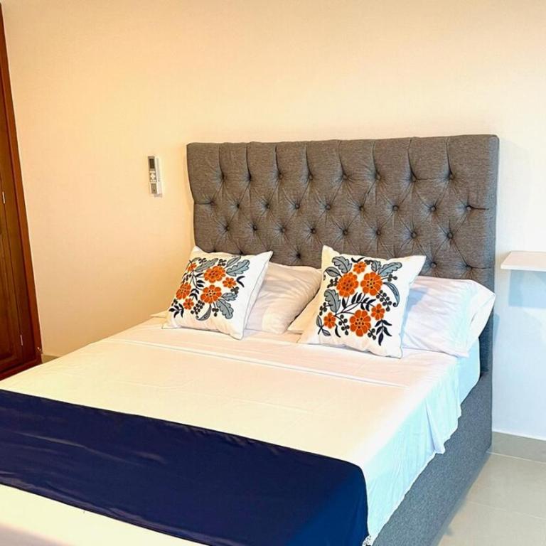 Hermoso apartamento cerca al mar - Three-Bedroom Apartment - 38