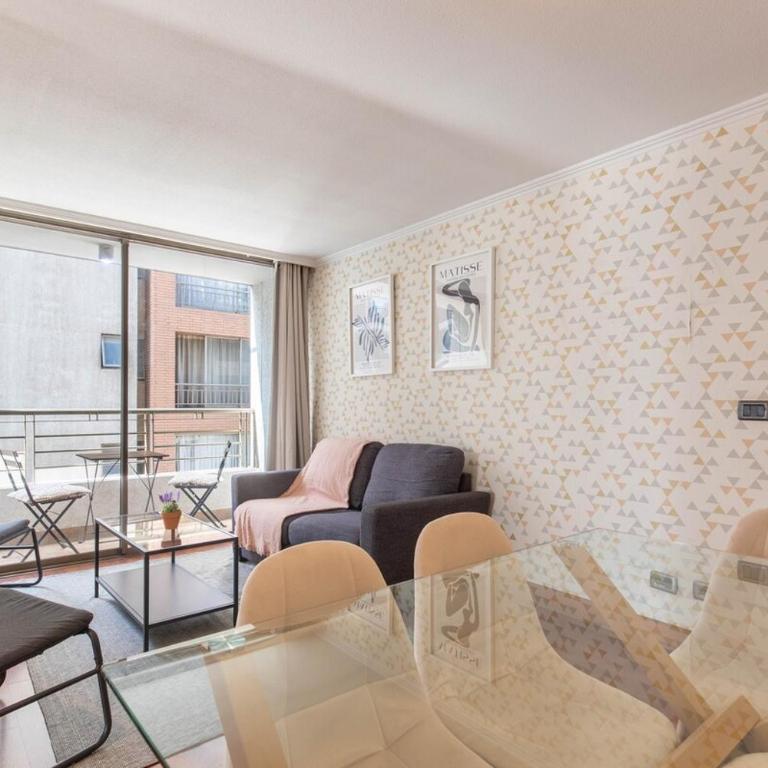 Great location with a pool - Two-Bedroom Apartment - 1