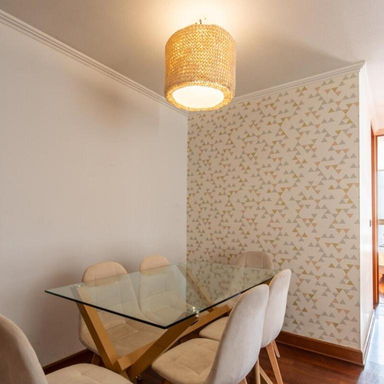 Great location with a pool - Two-Bedroom Apartment - 6