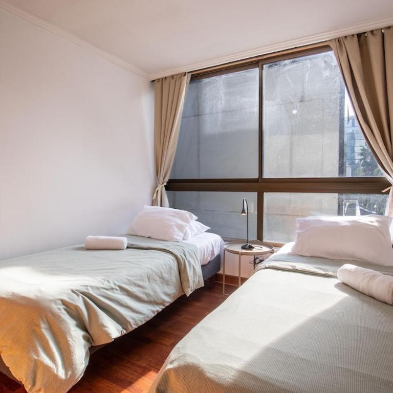 Great location with a pool - Two-Bedroom Apartment - 26
