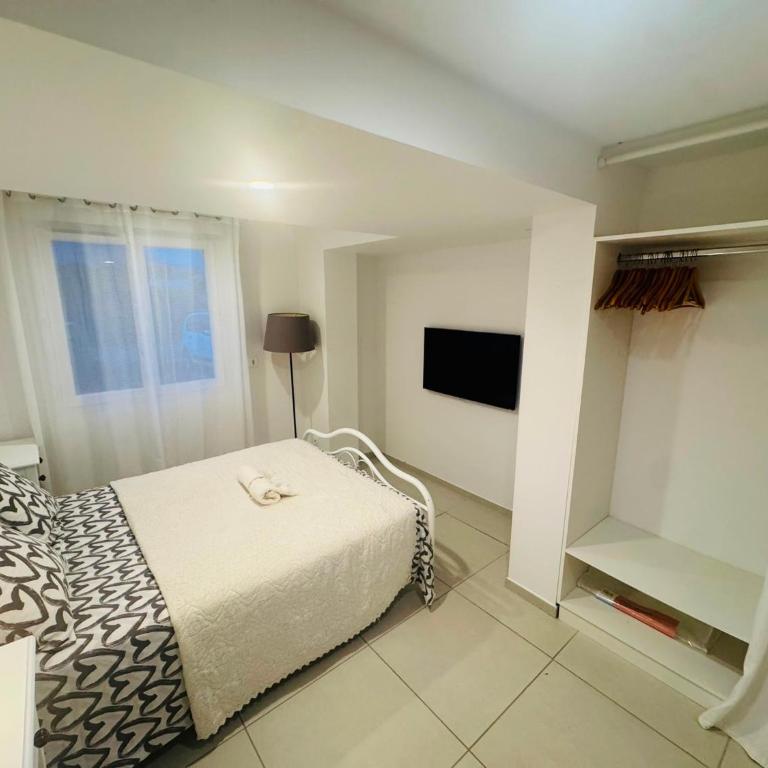 Charmant bas de villa - Apartamento de 2 dormitorios - 18