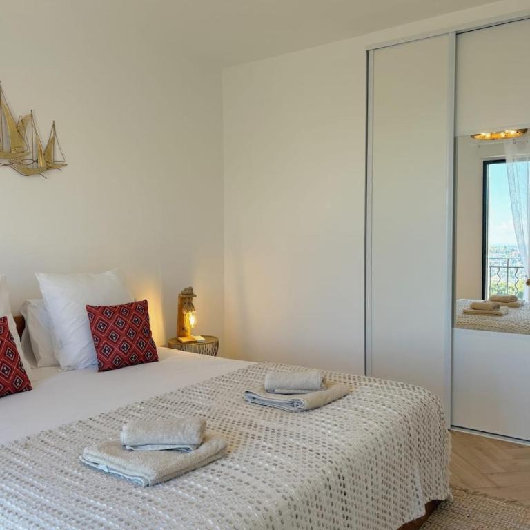 Peaceful Villa Olive Grove Sea View Pool 5 bd - Vacation Home - 68