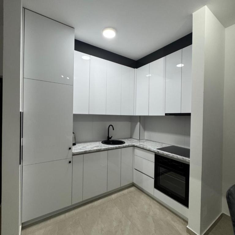 Prestige Apartments - One-Bedroom Apartment - 6