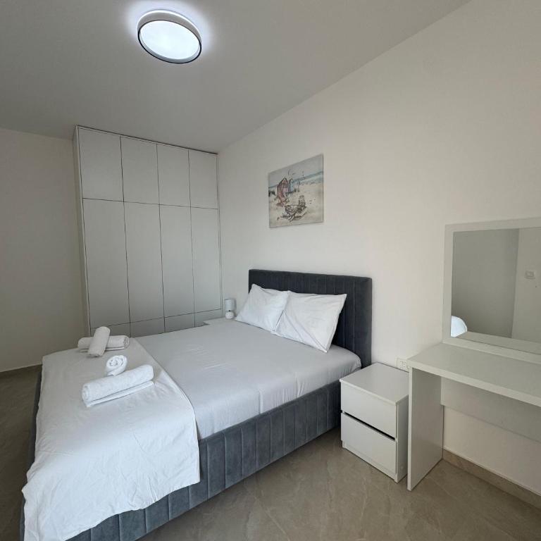 Prestige Apartments - One-Bedroom Apartment - 10