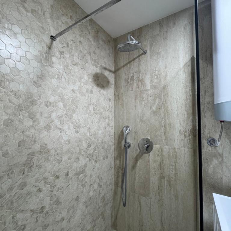 Prestige Apartments - One-Bedroom Apartment - 12