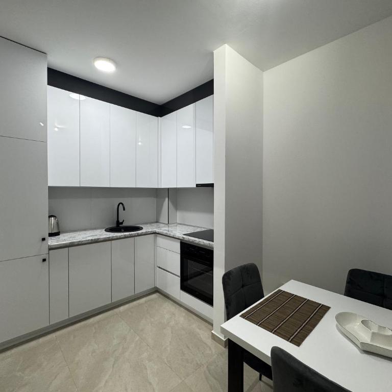 Prestige Apartments - One-Bedroom Apartment - 23