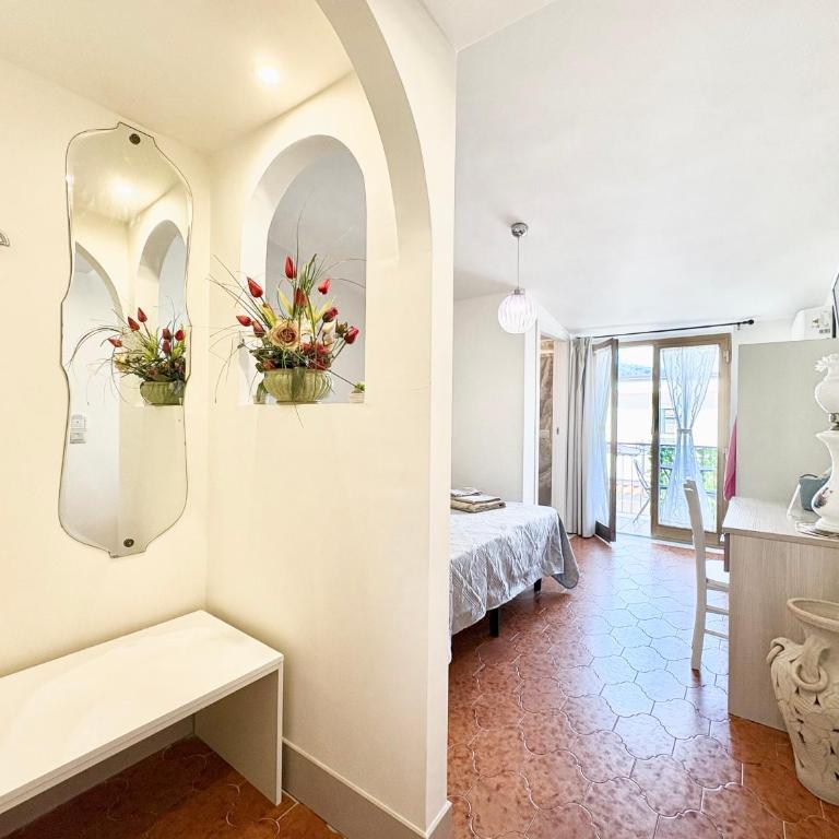L'Oasi Felice - Double or Twin Room - 12