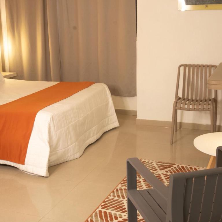 Los Lirios Hotel Merida - Deluxe Room - 2