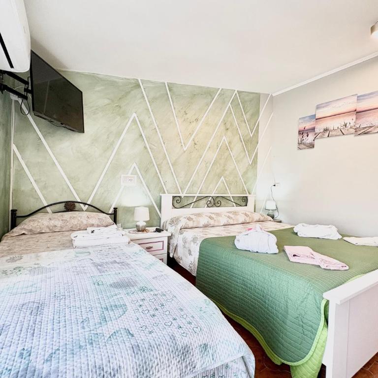 L'Oasi Felice - Quadruple Room with Terrace - 3