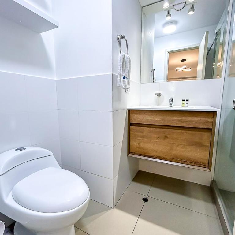 El Sol Apartments by Aloja Host - One-Bedroom Apartment - 12