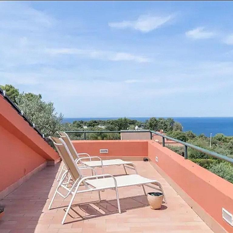 SEASIDE VILLA - Heated Pool with Whirlpool, Lush Garden, WI-FI, near the Beach - Villa con Vista Mare - 8