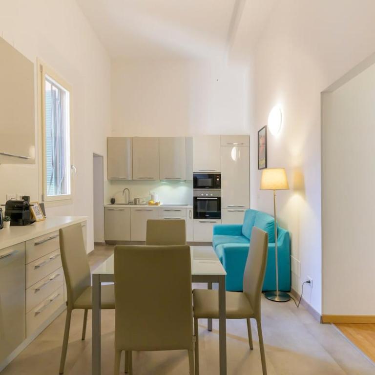 Cozy Modern Loft with Parking - BeMyHost - Appartamento con 2 Camere da Letto - 24