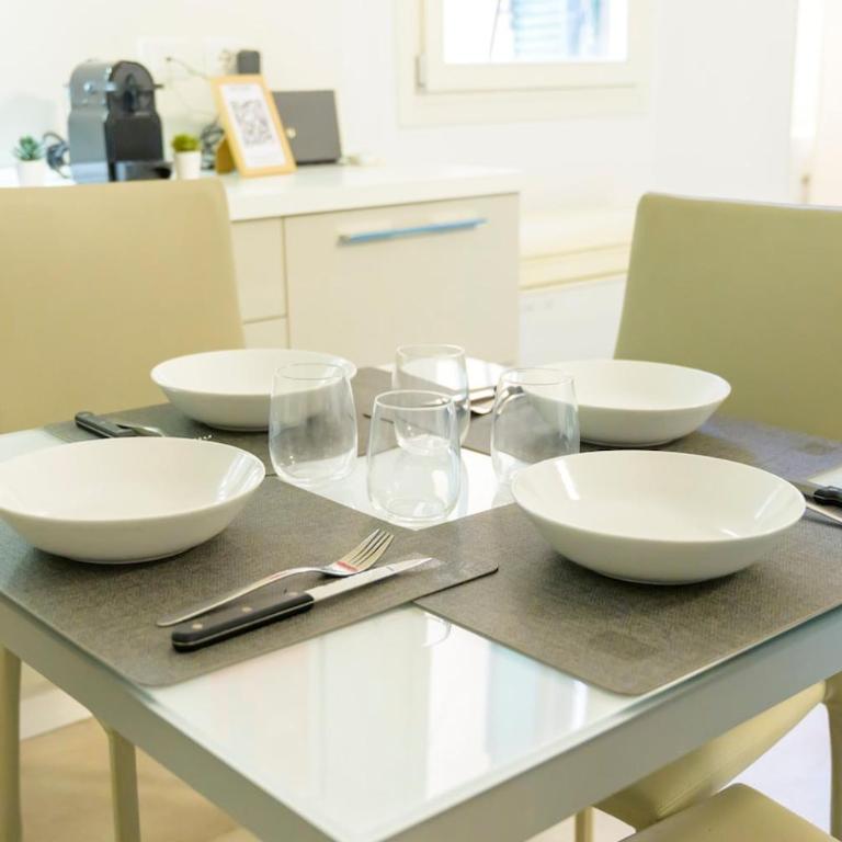 Cozy Modern Loft with Parking - BeMyHost - Appartamento con 2 Camere da Letto - 29
