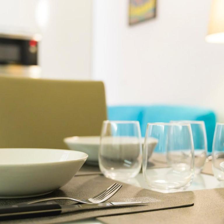 Cozy Modern Loft with Parking - BeMyHost - Appartamento con 2 Camere da Letto - 33