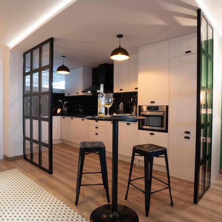 Sea Level Suites, 3 Hab, terraza con vistas al mar, salida a la playa y piscina - Apartamento de 3 dormitorios con vistas al mar - 5