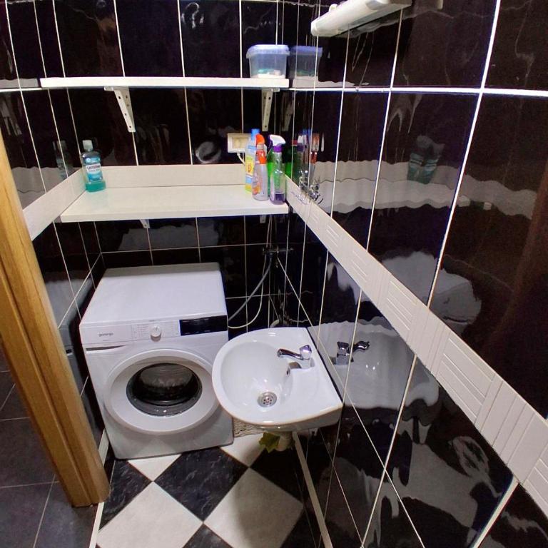 COMFORT 74 Podgorica - Two-Bedroom Apartment - 14