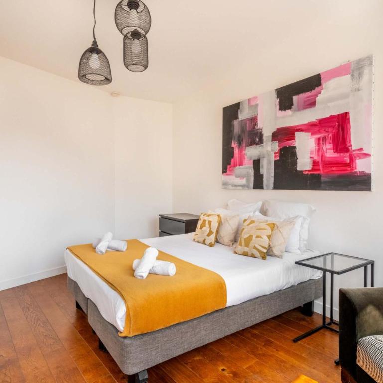 Huge and bright 4BD for 10 guests Sacre-Coeur - Appartement - 8